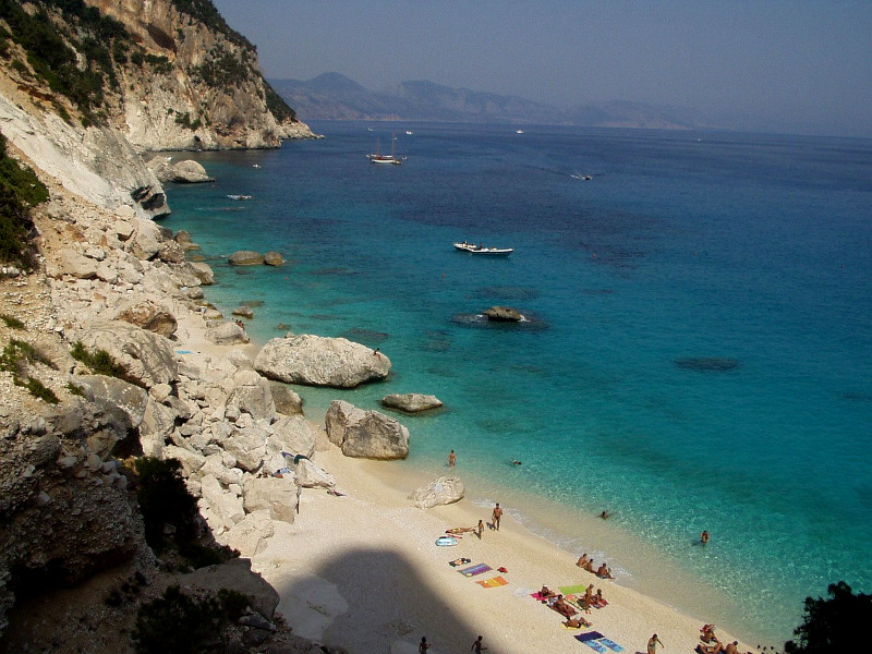 pláž Cala Goloritzé - Simon - Pixabay.com