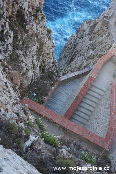 Výhled z Capo Caccia, Alghero - Sardinie